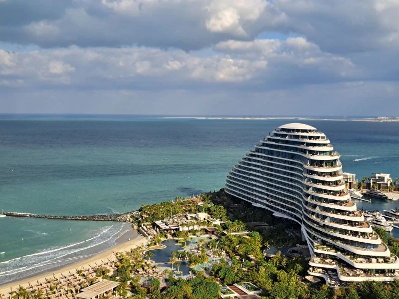 Dubais neue Ikone am Jumeirah Beach