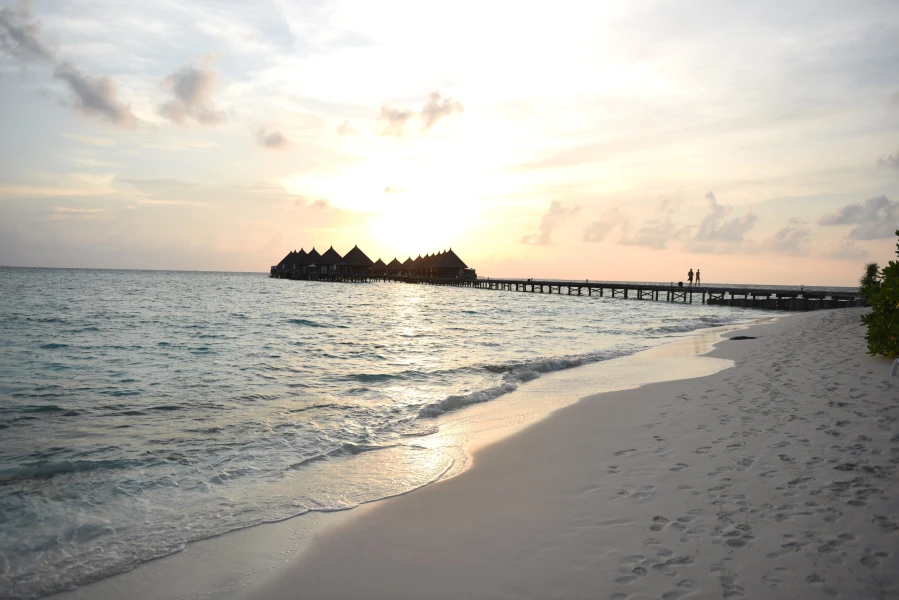 Malediven und Thailand