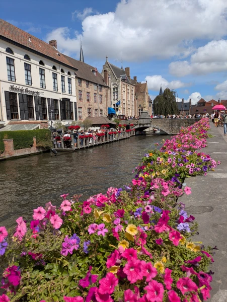 Belgien