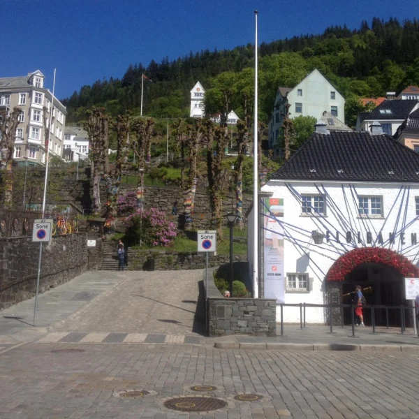 Bergen - Hanseatisches Flair & tolle Ausblicke