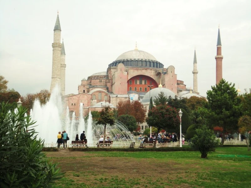 Istanbul - die lebendige Metropole am BosporusNo-Title